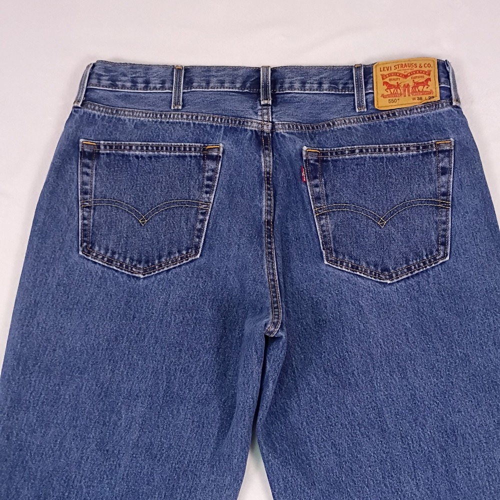 Levis 550 Relaxed Fit Tapered Leg Blue Denim Jeans Mens 38x29 Medium Wash - Picture 12 of 16